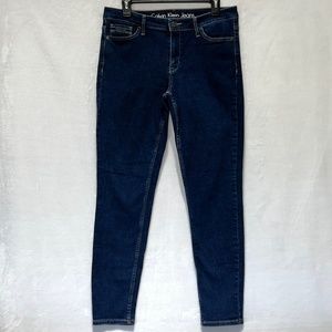 Calvin Klein, Dark Wash Denim Jean, Size 31